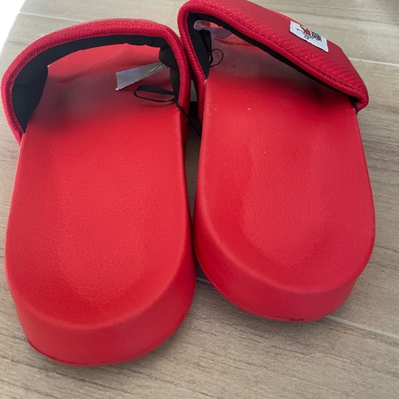 🔴Mens size 9 slip one sandals AND 1 Shatter - Picture 3 of 7